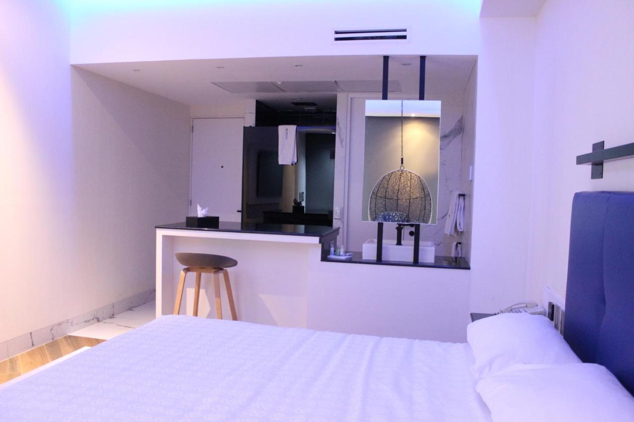 Weenjoy Hotels Grand Prix Aeropuerto Cdmx เม็กซิโกซิตี้ ภายนอก รูปภาพ